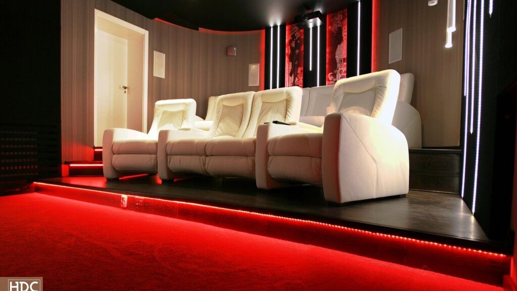 kino domowe w salonie