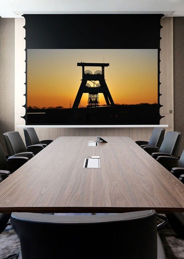 wyposażenie konferencyjne w sali konferencyjnej