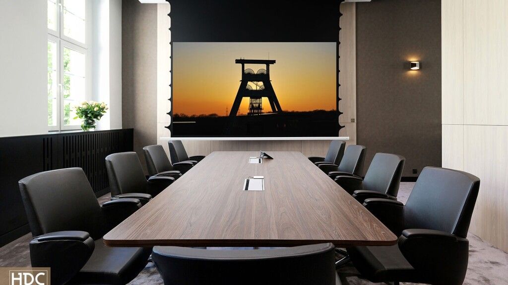 wyposażenie konferencyjne w sali konferencyjnej