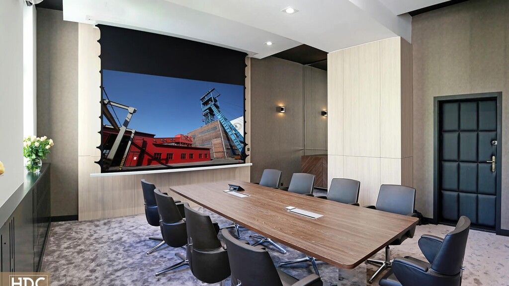 wyposażenie multimedialne sal konferencyjnych - przedstawienie