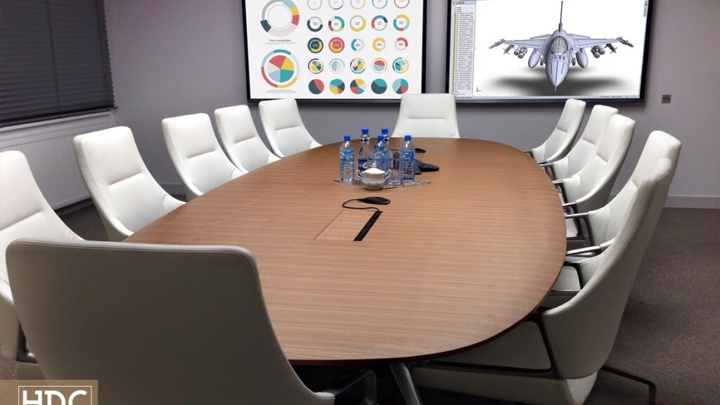 nowoczesna sala konferencyjna z systemem nagłośnienia sali konferencyjnej