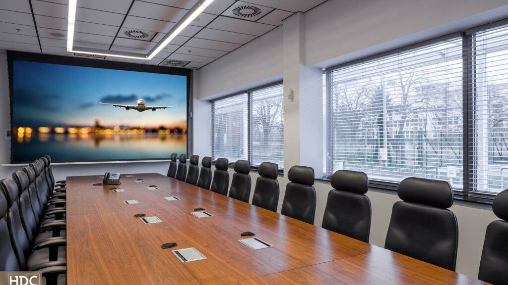 wyposażenie sal konferencyjnych + projekt