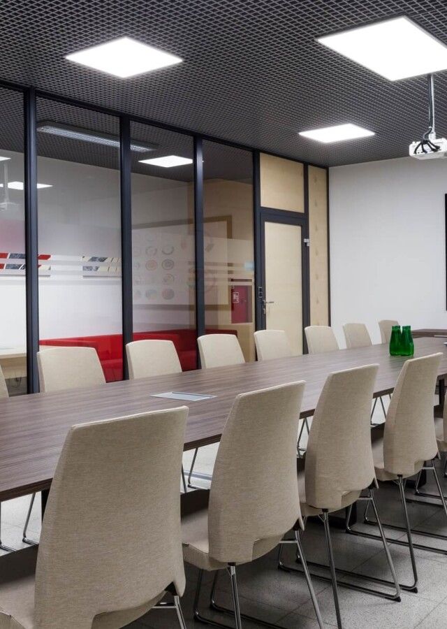 nagłośnienie sali konferencyjnej