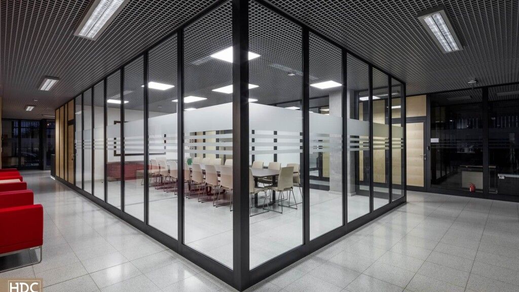 systemy wideokonferencyjne cisco w sali konferencyjnej