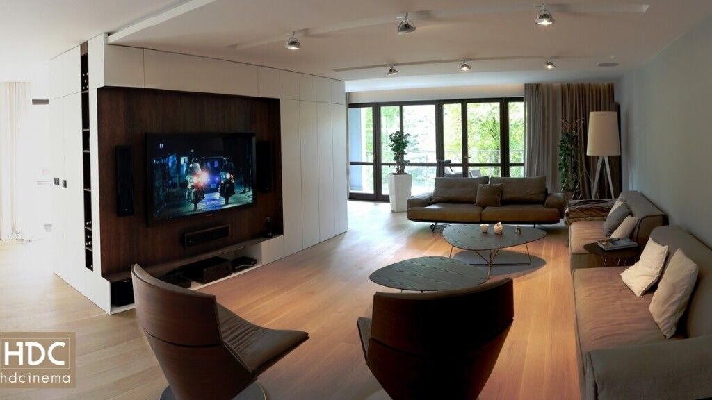 prywatne kino w salonie